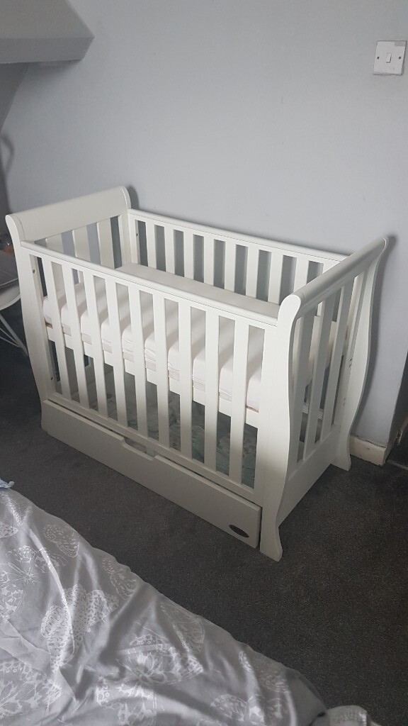 stamford space saver cot